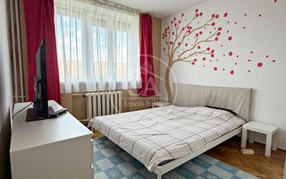 Apartament cu 4 camere de închiriat în zona Rogerius, Oradea - Poză 1