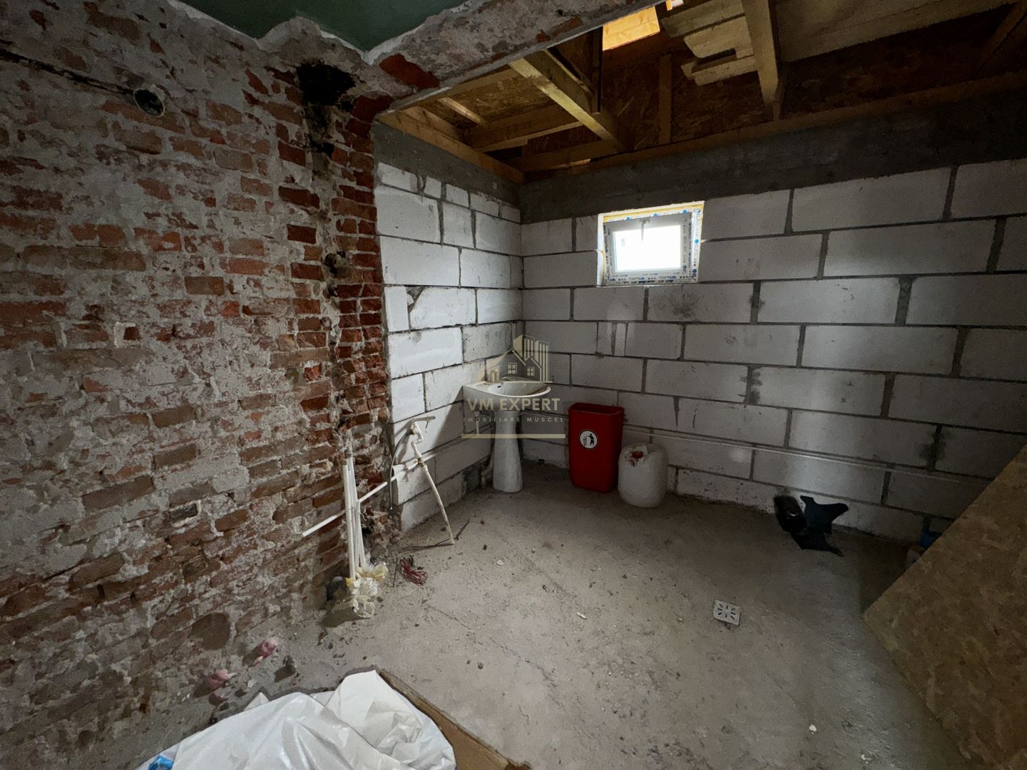 CASA 4 CAMERE TEREN 338 MP CAMPULUNG - Poză 37