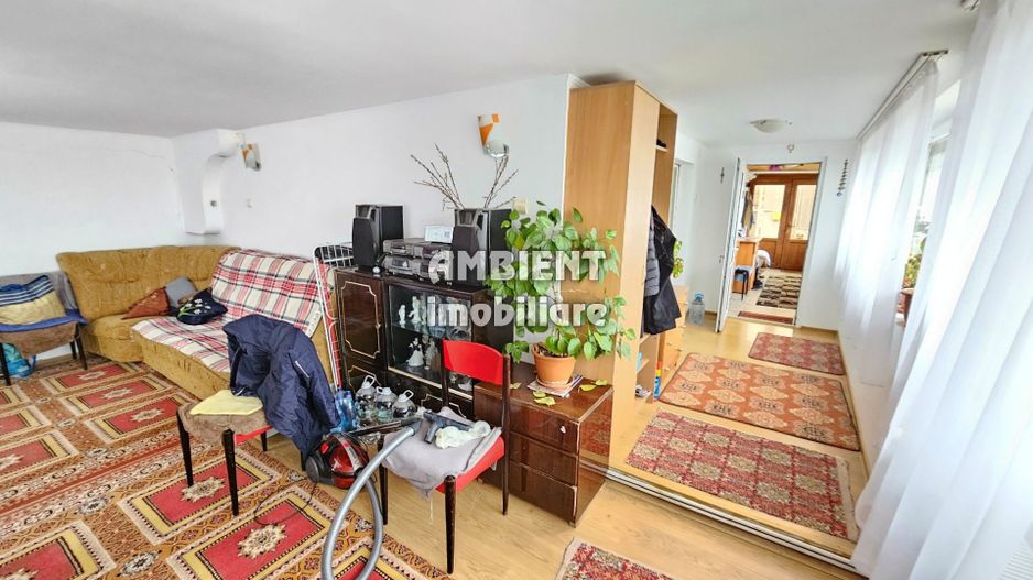 CASA individuala cu teren 1.400 mp, zona BACAOANI; - Poză 4