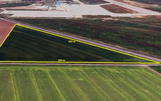 Teren Intravilan 4,5 ha – Poziție Strategică vis-à-vis de Aeroportul MK - Poză 1