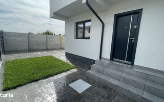 De vanzare vila tip duplex, Cartierul Latin - Poză 2