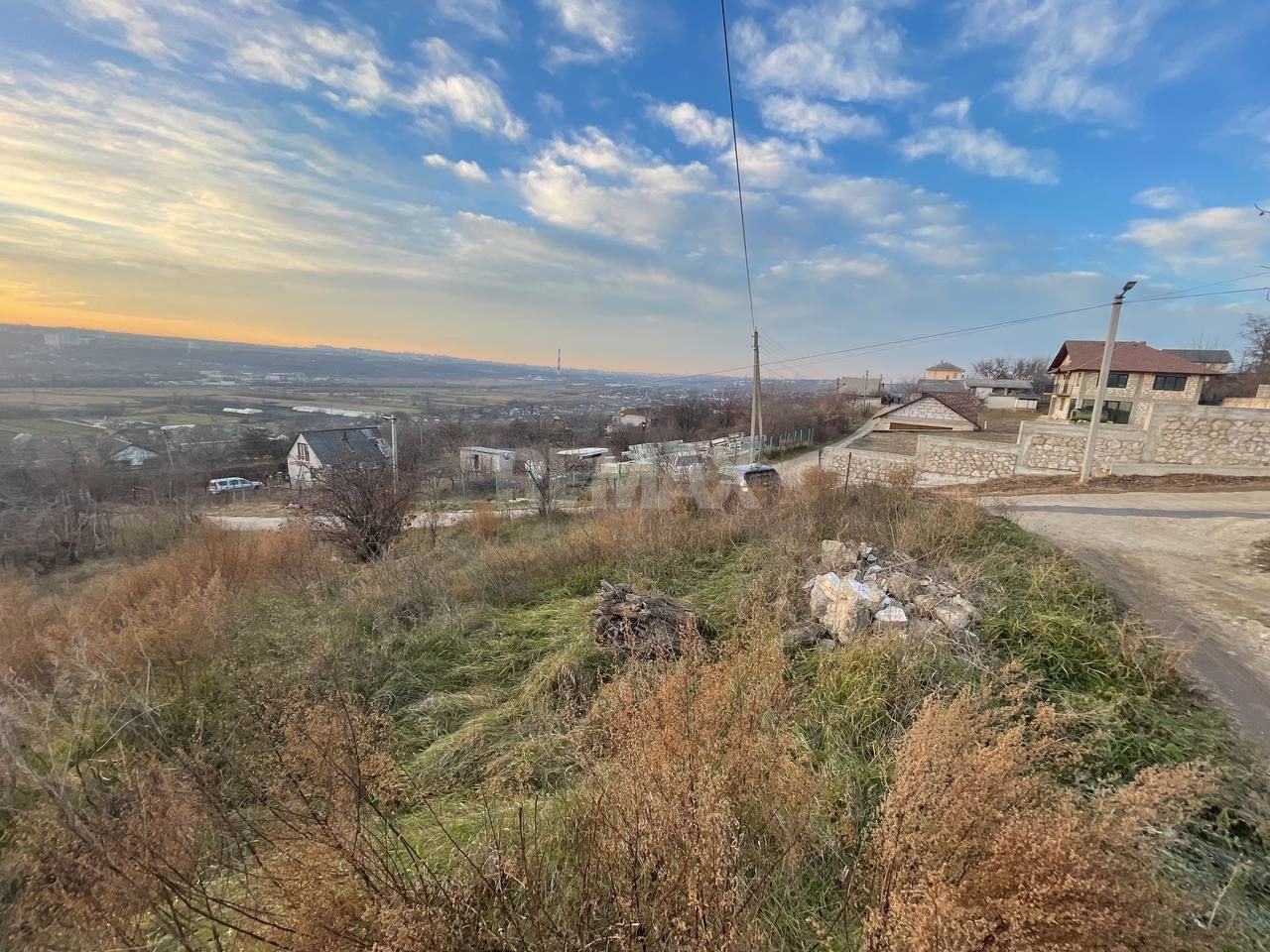 Teren 6 ari, loc. Bic - Poză 2