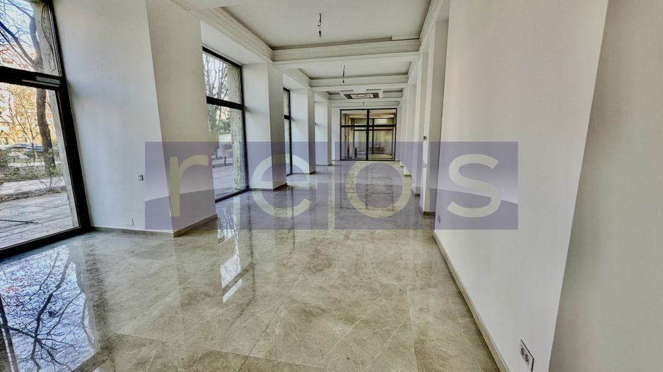 DE ÎNCHIRIAT | SPATIU COMERCIAL | UNIRII - Poză 1