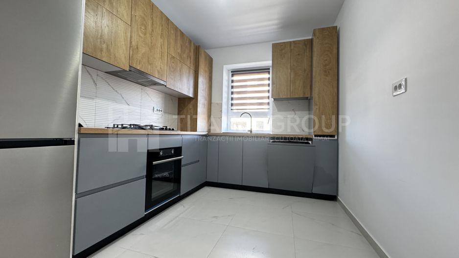 Apartament nemobilat, 3 camere, 2 băi, parcare, boxă, Casa Nobel Coresi - Poză 1