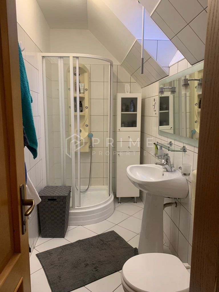 De închiriat – Casă tip duplex, complet mobilată, cartier Tudor - Poză 7