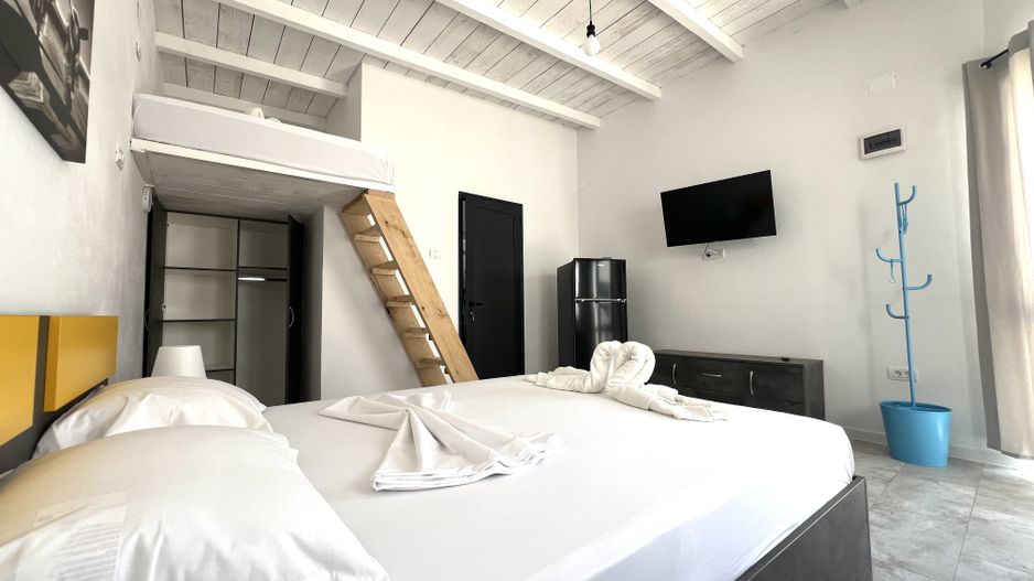 10 Casute Greek Bungalows , Piscina, la Malul Marii, Afacere la Cheie - Poză 5