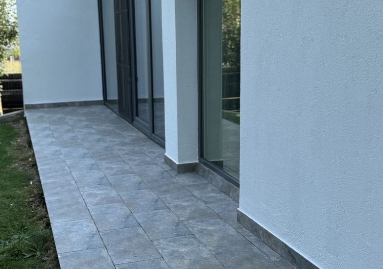 Vand Vila  Valea Lupului.1100mp - Poză 5