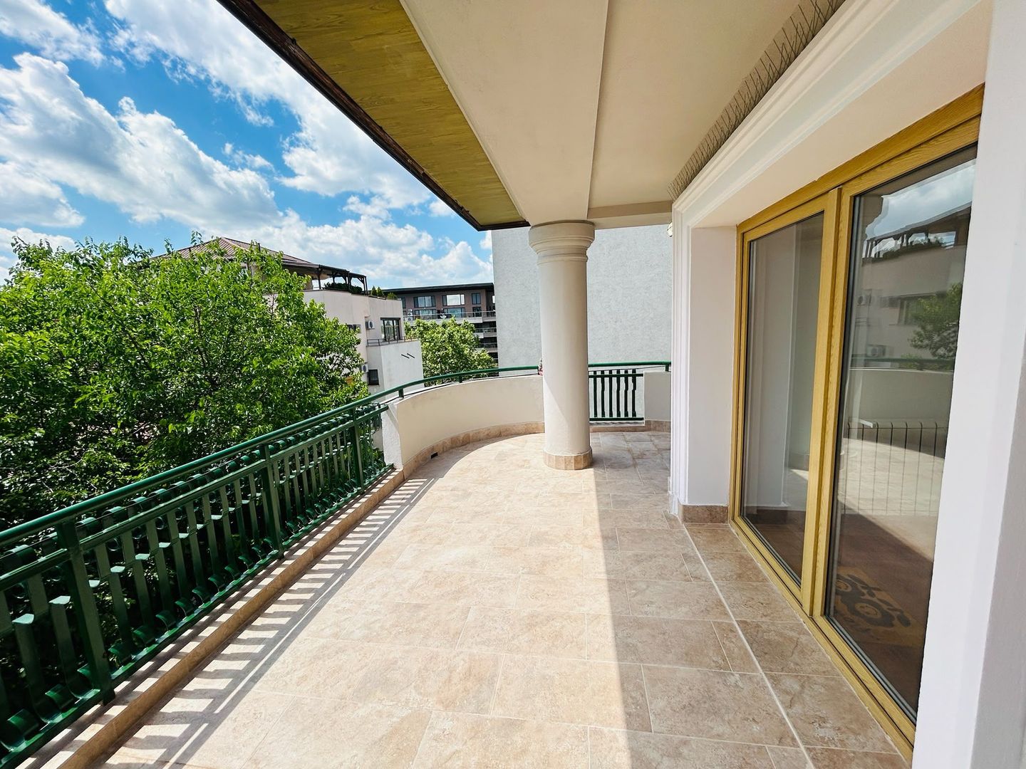 Apartament boutique în cartierul Primăverii — Strada Maxim Gorki - Poză 1