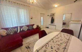 Apartament 3 camere cu grădină proprie de 130mp  Rediu