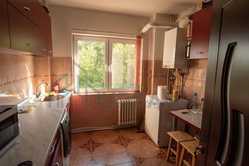 Apartament decomandat cu 3 camere în Podu Roș, Iași - 67,52 mp, etaj 3/7 - Poză 1