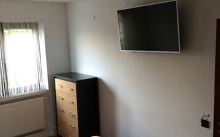 De vanzare apartament 3 camere - Poză 7