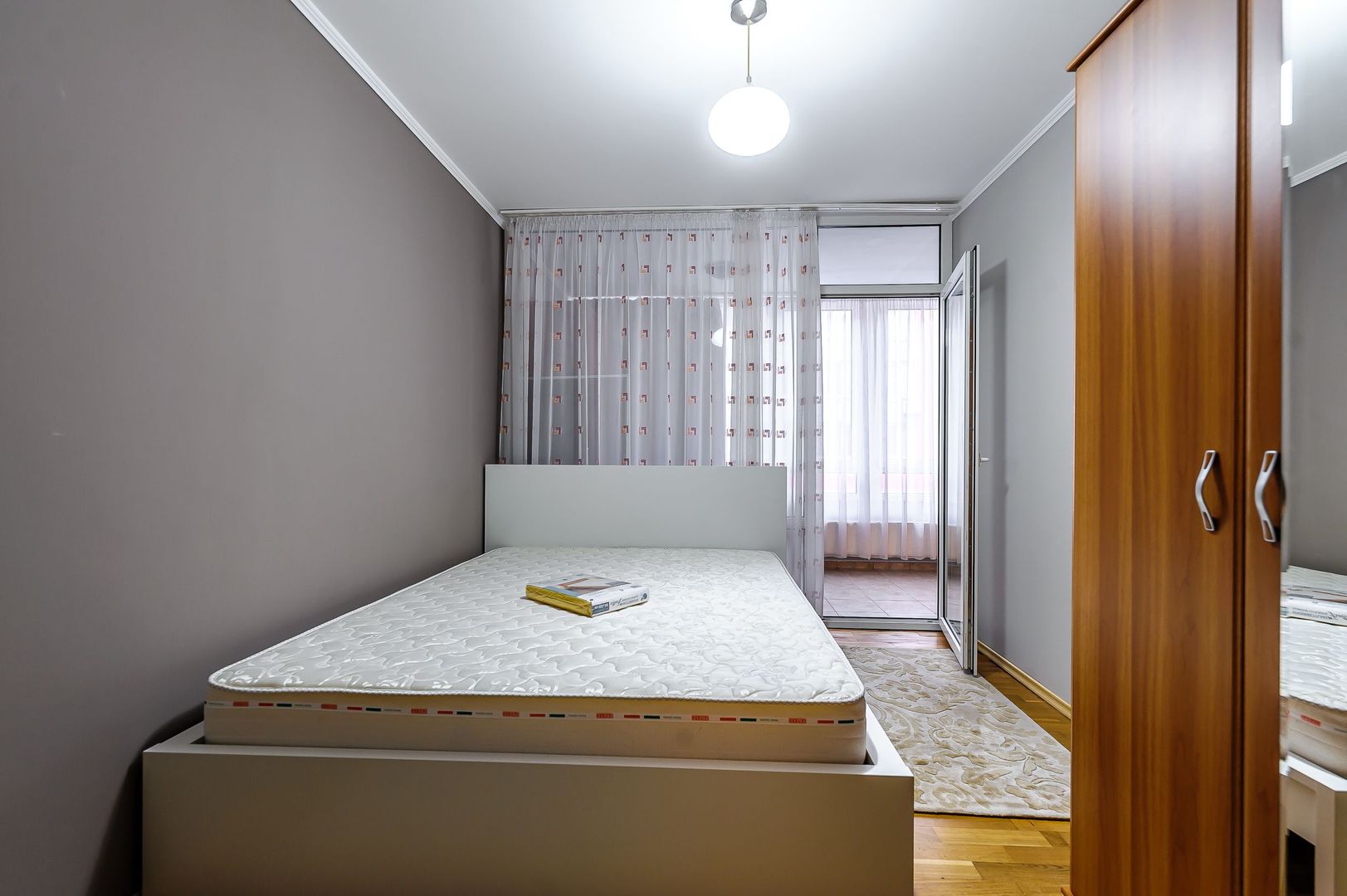 Oportunitate! Apartament elegant și spațios în zona UTA - Poză 5