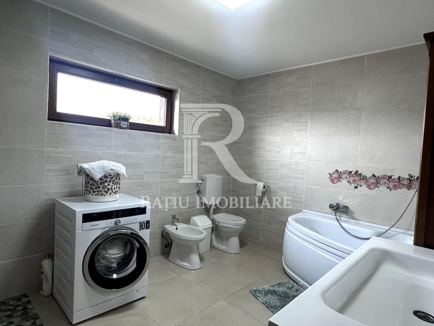 Casa cu 4 camere | Dragesti | Bihor - Poză 10