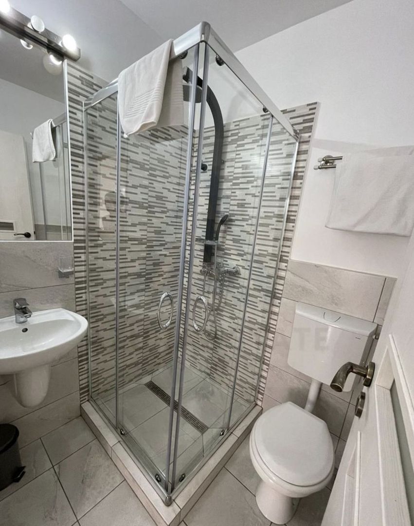 Apartament 3 camere la casă 106 mp utili 3 bai pivnita Ultracentral - Poză 12