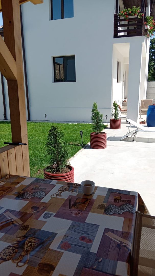 Casa 2026 in zona colinara la 15 min de Targoviste - Poză 8