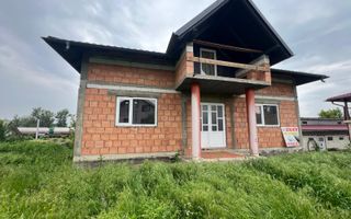 Casa la Rosu | 821Mp | Dornesti - Poză 1