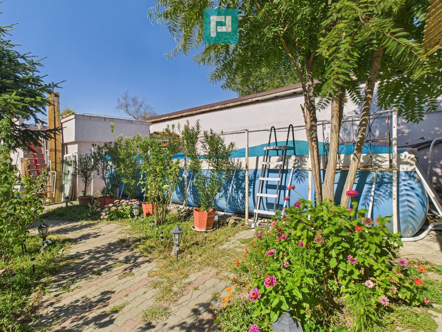 Casă cu piscină și teren generos, Sântana - Poză 32