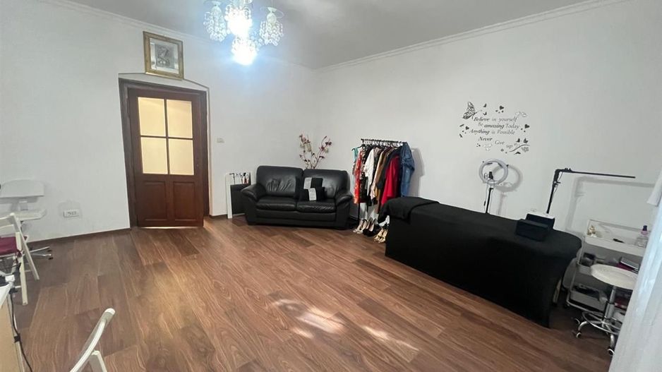 Apartament Balcescu Centrala proprie pozitie f buna- pretabil SAD - Poză 1