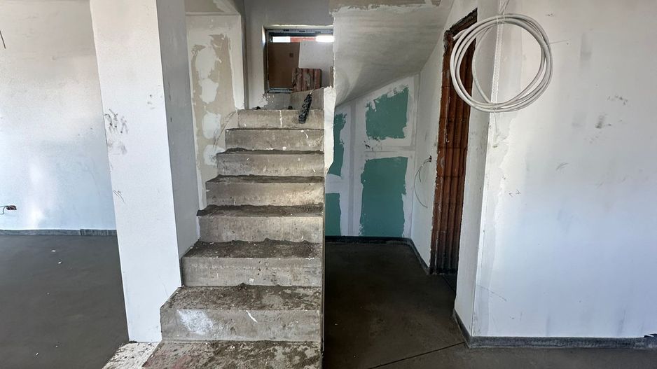 Casă single P+1+M de vânzare în Otopeni - Poză 6