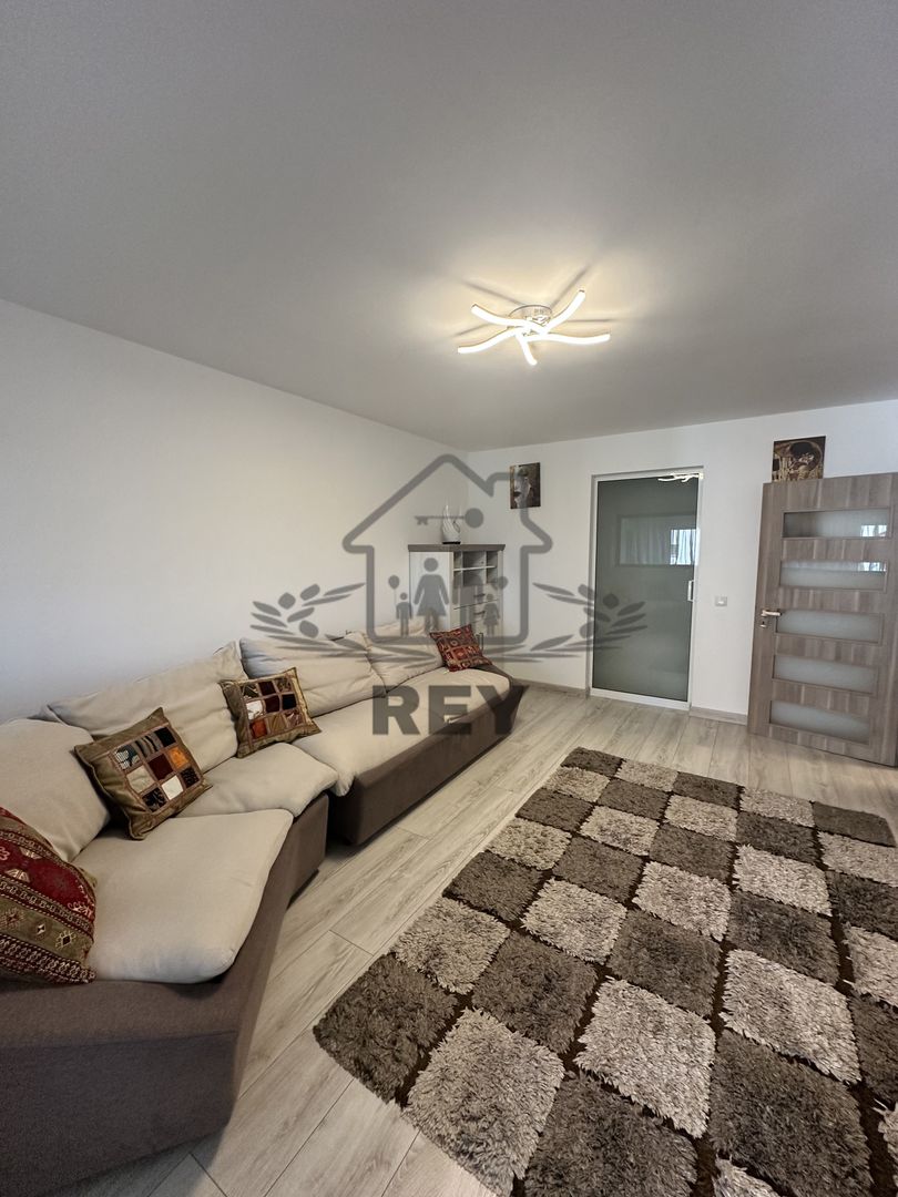 De inchiriat- Apartament 2 camere, zona centrala, 80 mp, bloc nou - Poză 11