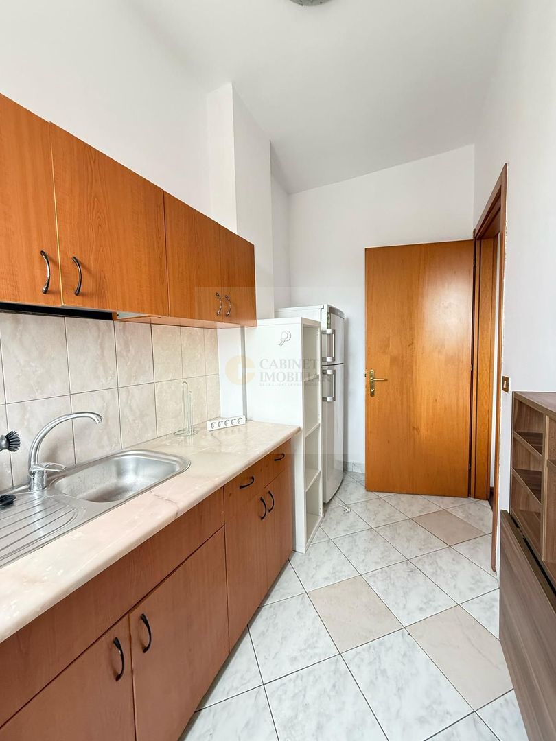2 camere l Piata Romana | Dressing generos l Balcon deschis - Poză 6