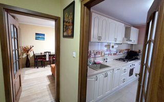 3 camere | centrala proprie | mobilat si utilat | zona excelenta| - Poză 8