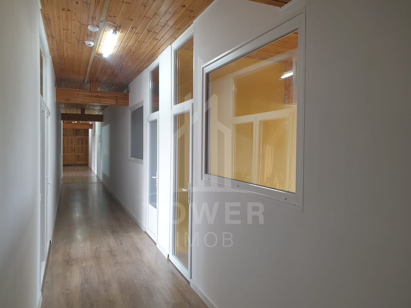 Spatiu de birouri -zona Kaufland (Str. Soseaua Alba Iulia) - Poză 12