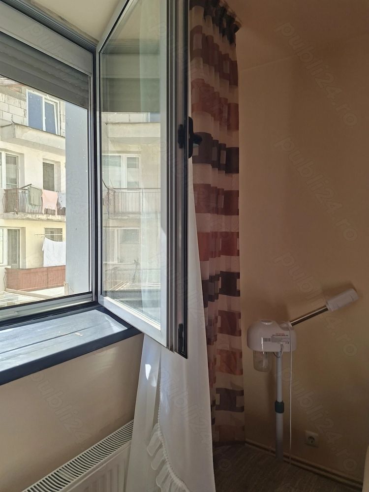 BRASADAS vinde garsoniera la etajul 2 pe Closca. - Poză 5