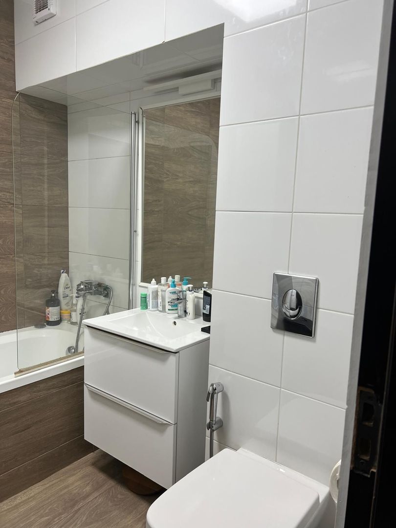 Apartament 3 camere de vanzare – Tiglina 2, parter, lânga Liceul Pedagogic - Poză 7