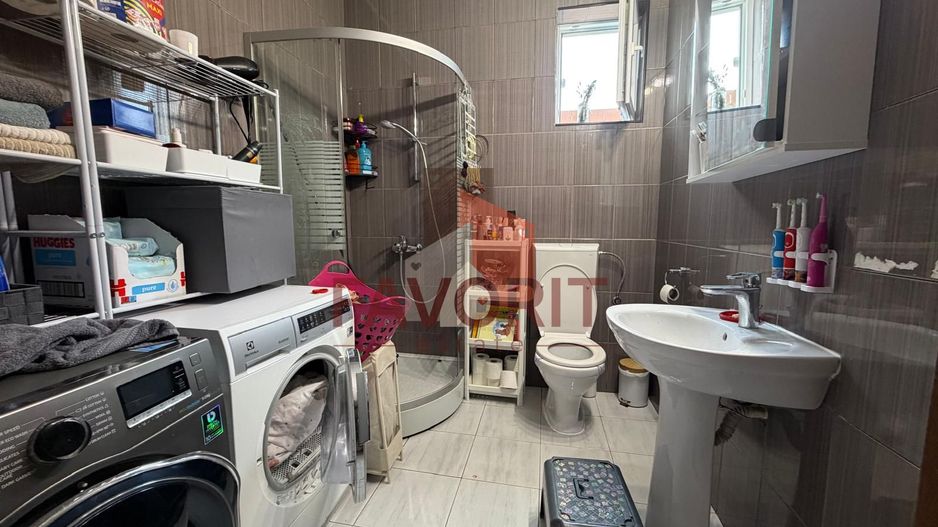 Duplex | Mobilat | Parter+Etaj | Toate utilitatile | 2 Bai | - Poză 14