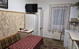 Apartament 2 camere+pivnita, decomandat, Strada Nicolae Iorga. - Poză 5
