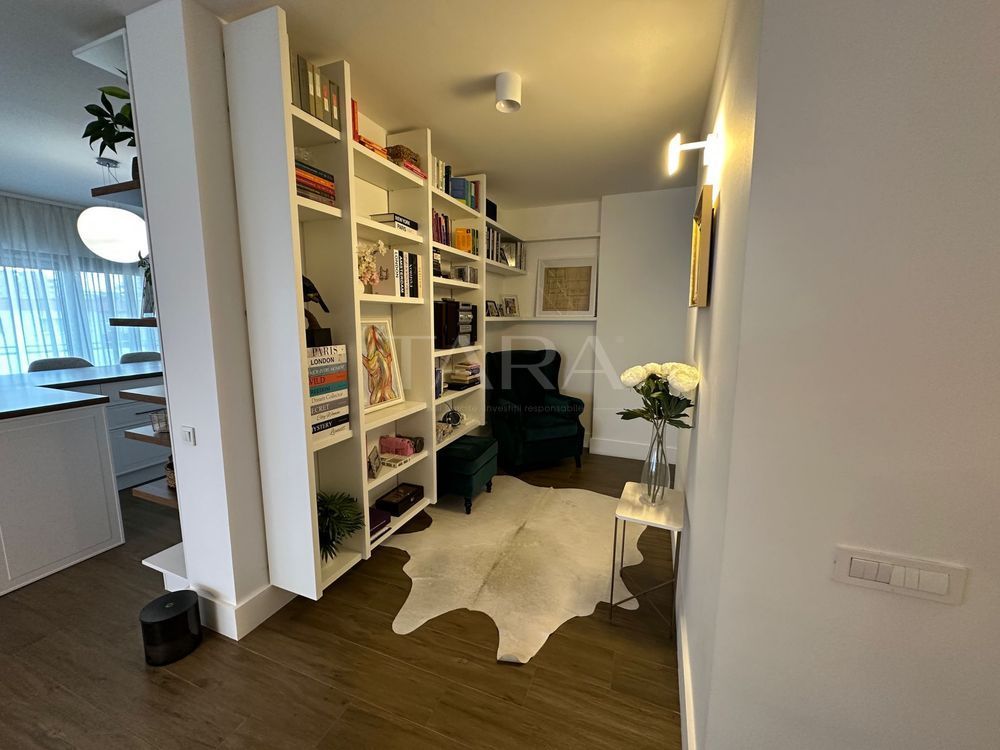 Apartament mobilat, utilat, zonă exclusivistă, Transilvania College. - Poză 4