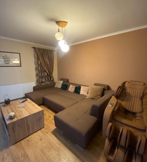 Duplex cu piscina Dumbravita Zona PADURE - Poză 3