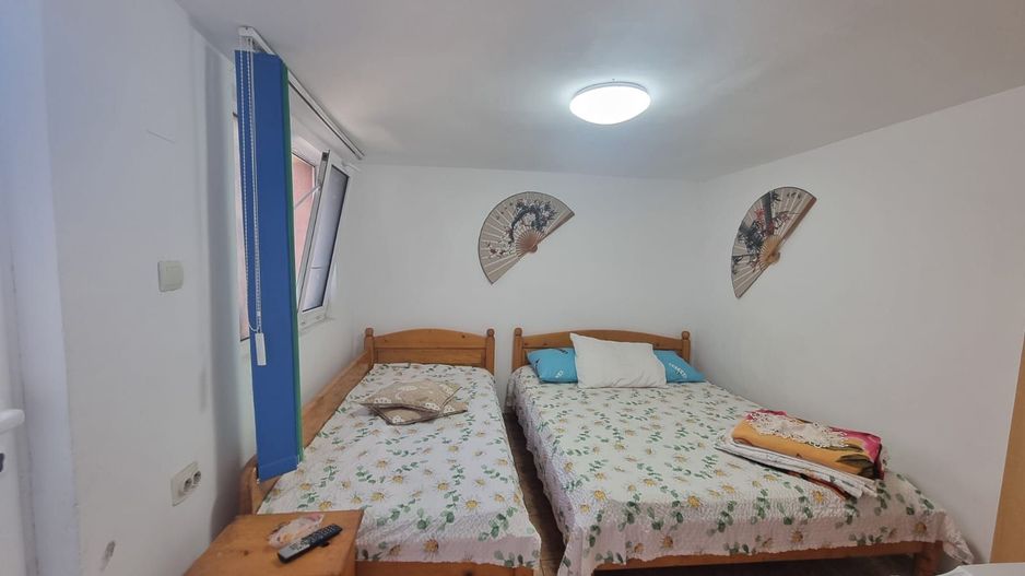 Pensiune aproape de plaja cu potential ridicat -Eforie nord - Poză 3