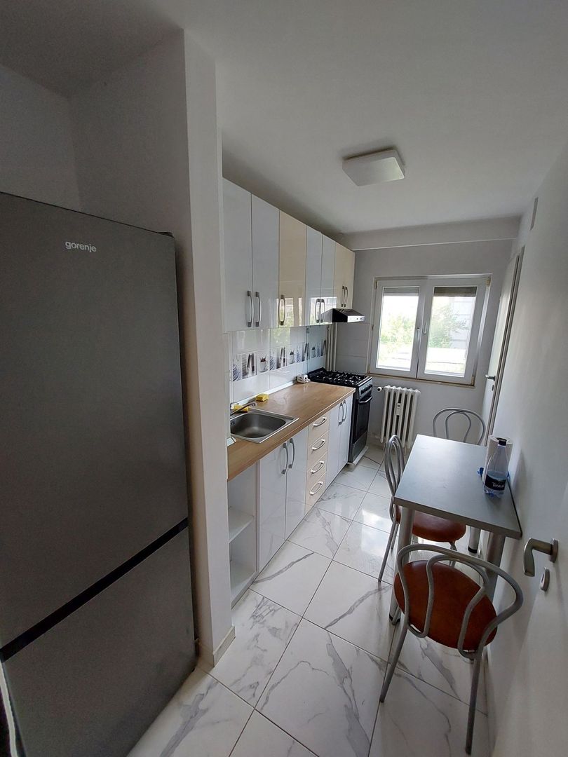 De Inchiriat Apartament 3 camere,  Drumul Taberei-Favorit - Poză 5