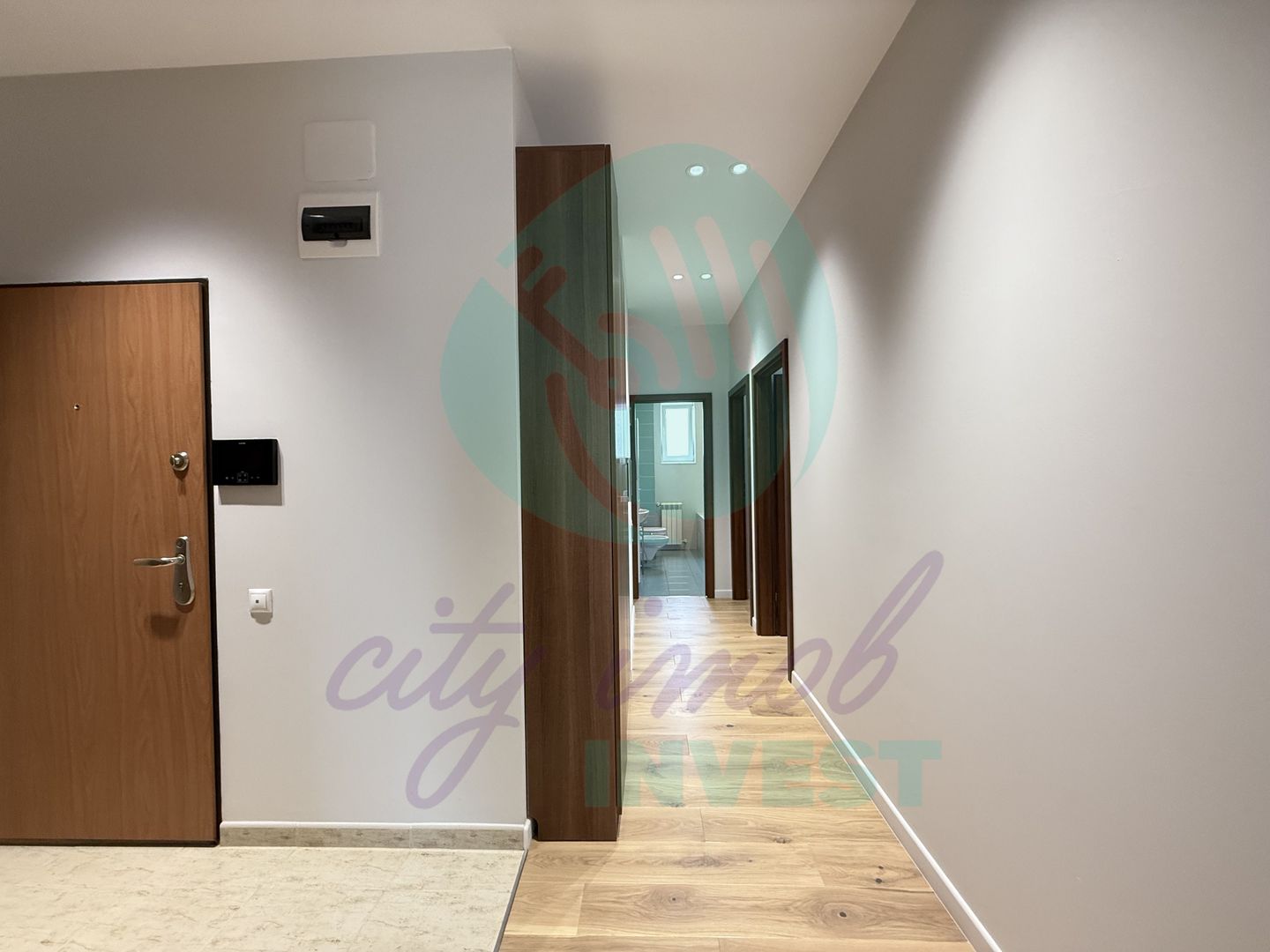 Apartament cu 3 camere si TERASA SPECTACULOASA DE 57 MP - Poză 17