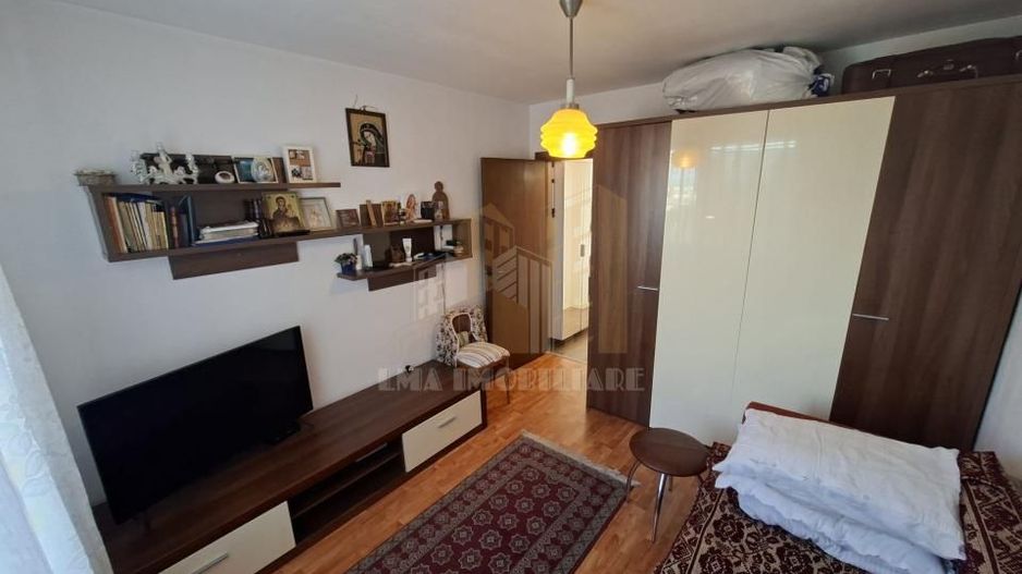 Apartament 3 camere semidecomandat Apolo Brasov - Poză 13