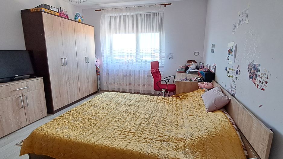 Ghencea zona case/vile, 2 camere, terasa 30 mp, bloc 2015, stb, metrou - Poză 7