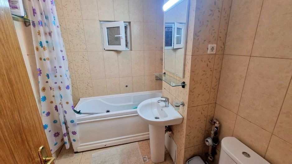 Apartament de inchiriat pe Faleza Dunarii - 3 camere, 105 mp, parter - Poză 7