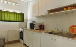 Fără comision - Apartament 2 camere lângă Teatrul Național - Poză 5