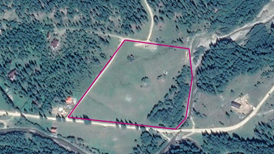 SUPER OCAZIE  - Teren intravilan, COMANDAU-PUZ case de vacanta. - Poză 2