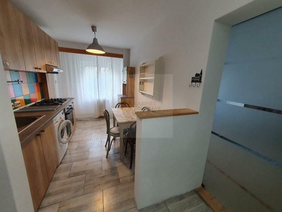 Garsonieră 40mp | Mobilată complet | Bloc cu lift | Bulevardul Decebal - Poză 7