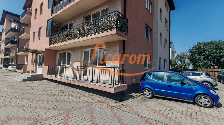 Apartament luminos 3 camere,Parter, parcare,Râșnov, Cartier Covaciu - Poză 2