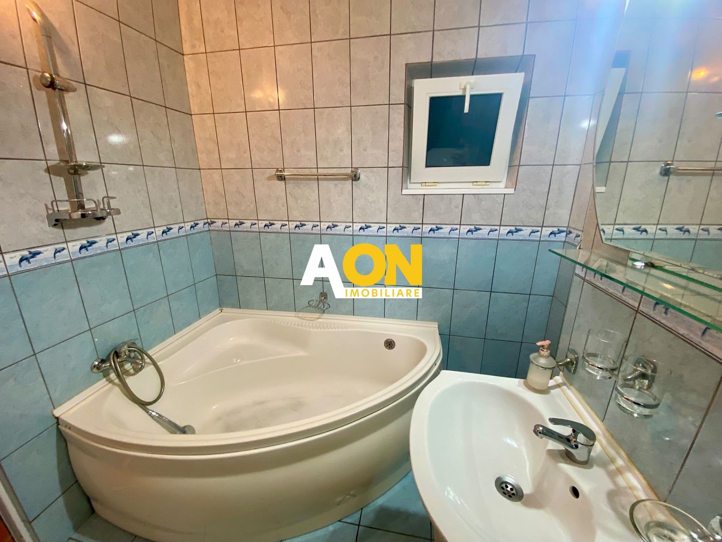 Apartament 2 Camere, Complet Mobilat,  Loc de Parcare, Cetate - Poză 8