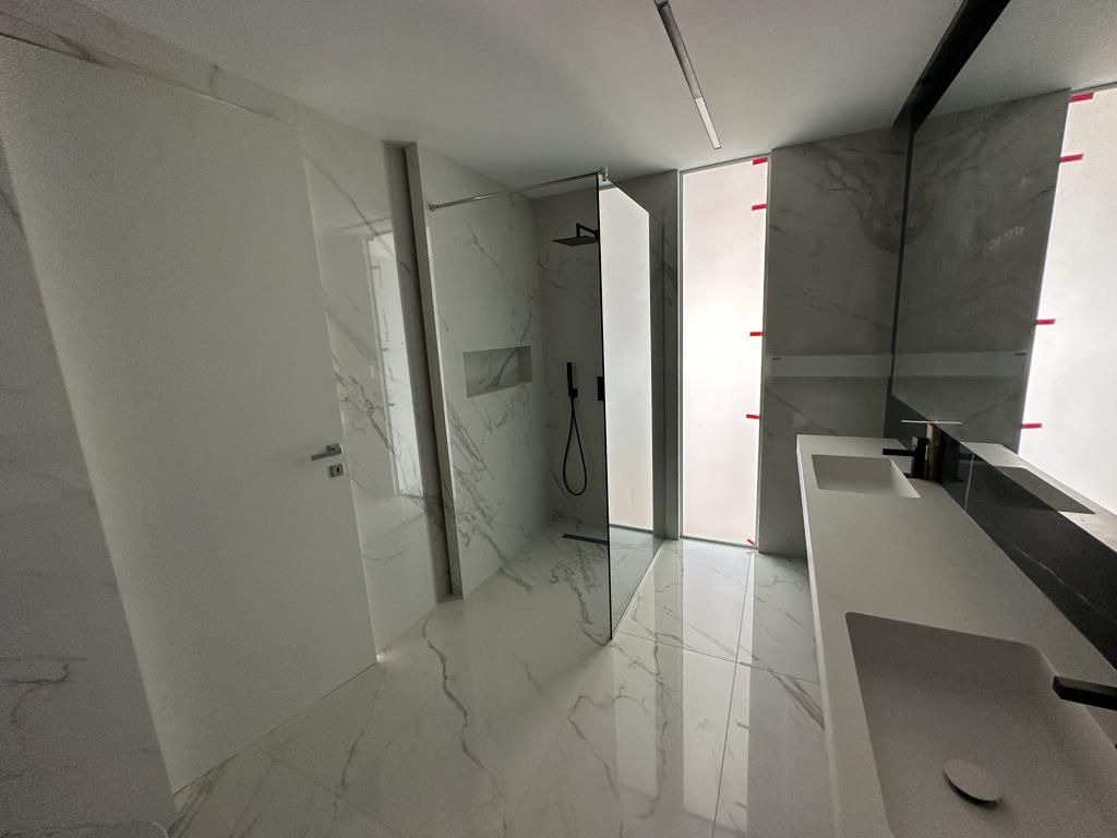 Penthouse Exclusivist cu Terase Generoase și Design Modern în Zona Aviatorilor - Poză 14