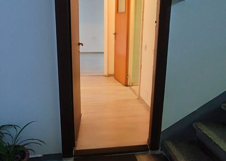 Apartament cu 3 camere ...Valea Oltului - Poză 4