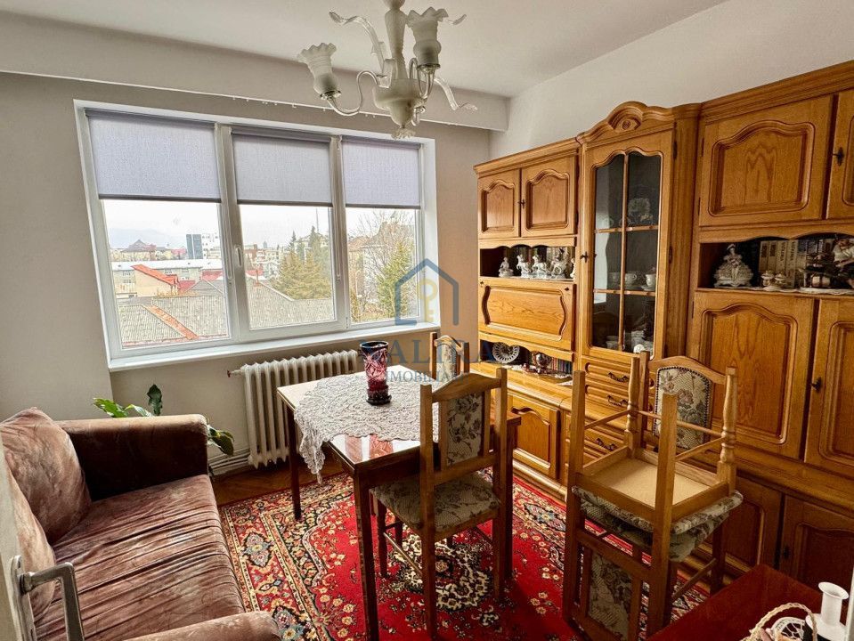 Apartament de vanzare Sasar 4 camere de vanzare — Sasar - Poză 5