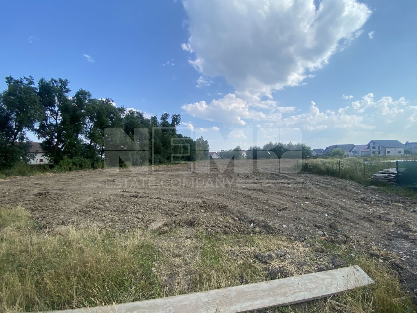 Teren intravilan | Rădăuți – Zona Tolocii | 2.000 mp | Parcelabil - Poză 1