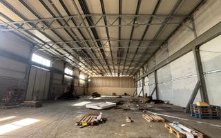 Depozit cu showroom de inchiriat de 1600 mp - Poză 15