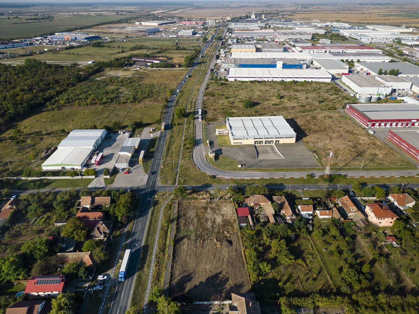 Teren intravilan cu 2 fronturi stradale în Gai - Poză 6